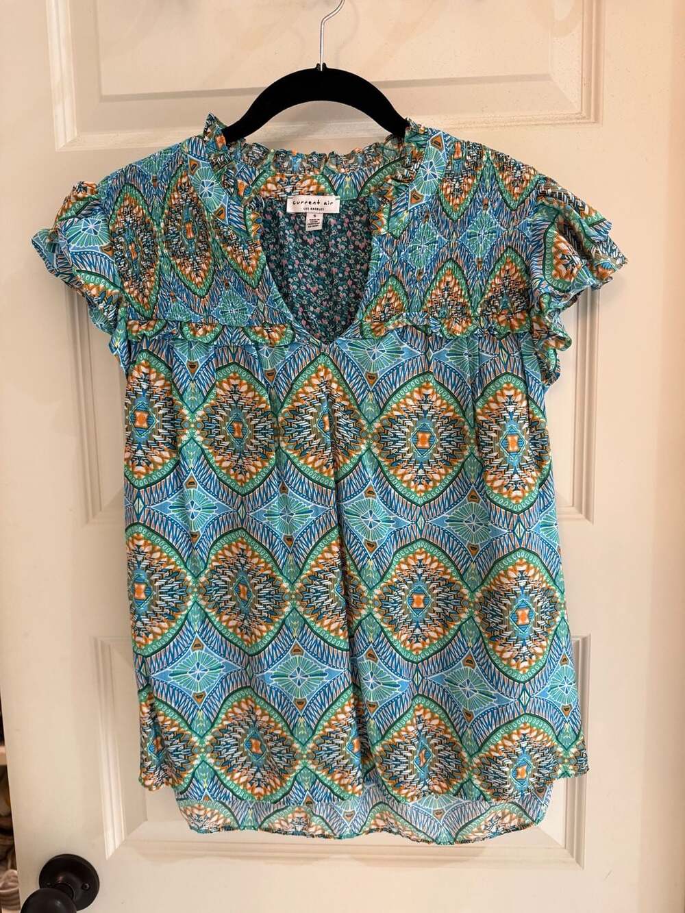 Current Air Los Angeles Paisley Geo Print Ruffle Sleeve V-Neck Blouse